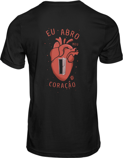 CAMISETA ESTAMPADA | EU ABRO O CORAÇÃO